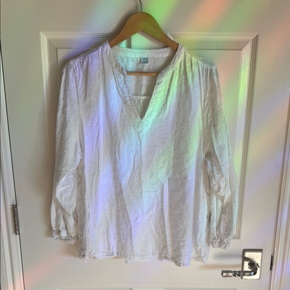 Old Navy white Blouse